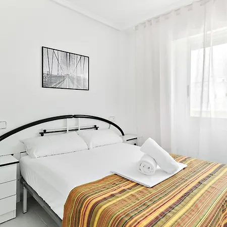 Espanhouse Goleta, 37 * Τορεβιέχα